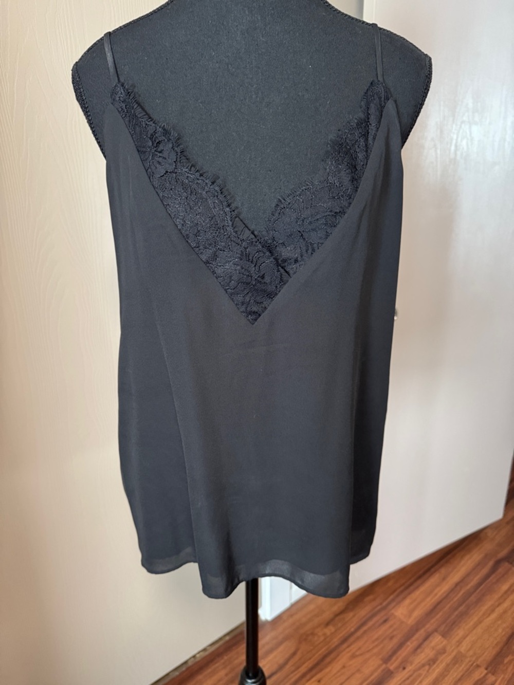 Socialite Black Lace V-Neck Cami